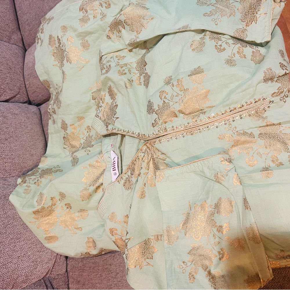 Biba Light Green and Gold Floral Embroidered Dress - Picture 5 of 8